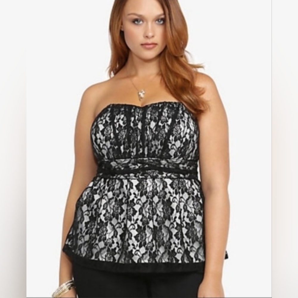 Torrid Black Lace Empire Tube top sz L